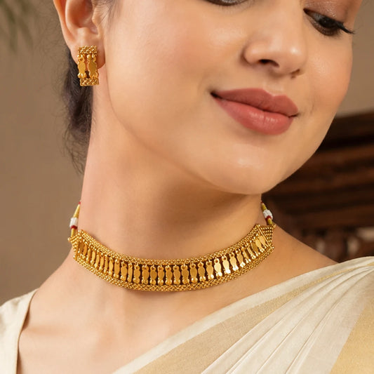 Antique Single Line Elakkathali Necklace Set
