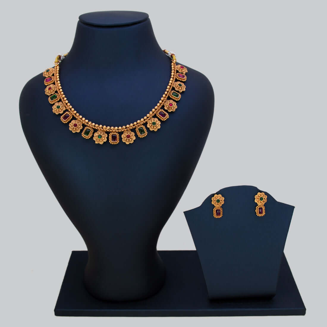 Antique Kemp Stone Floral Necklace Set - Multi color