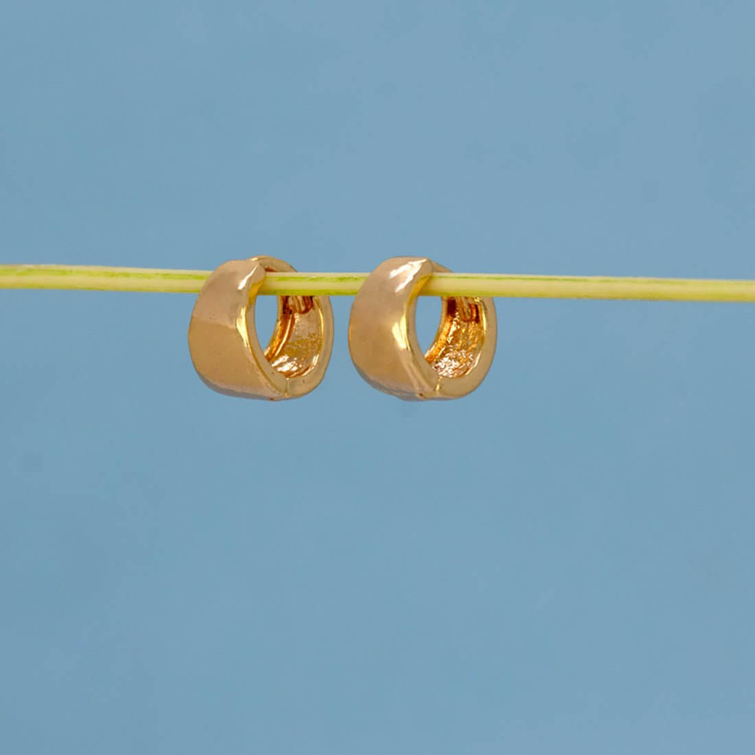 Classic Gold Plated Plain Hoop Earrings - K Supreme