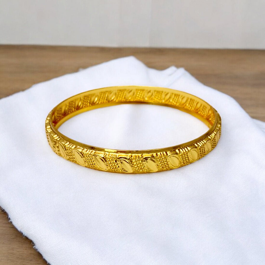 Elegant Designer Gold Plated Bangle For Women - KSupreme