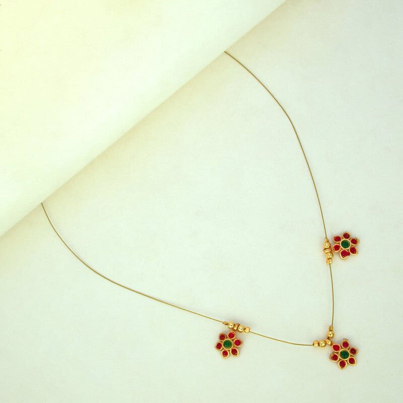 Invisible Chain Triple Small Floral Pendant Necklace - K Supreme