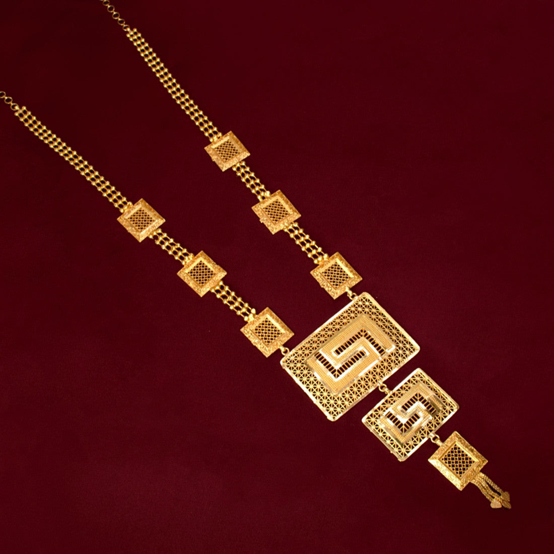 Elegant Designer Gold Plated Long Chain Haar