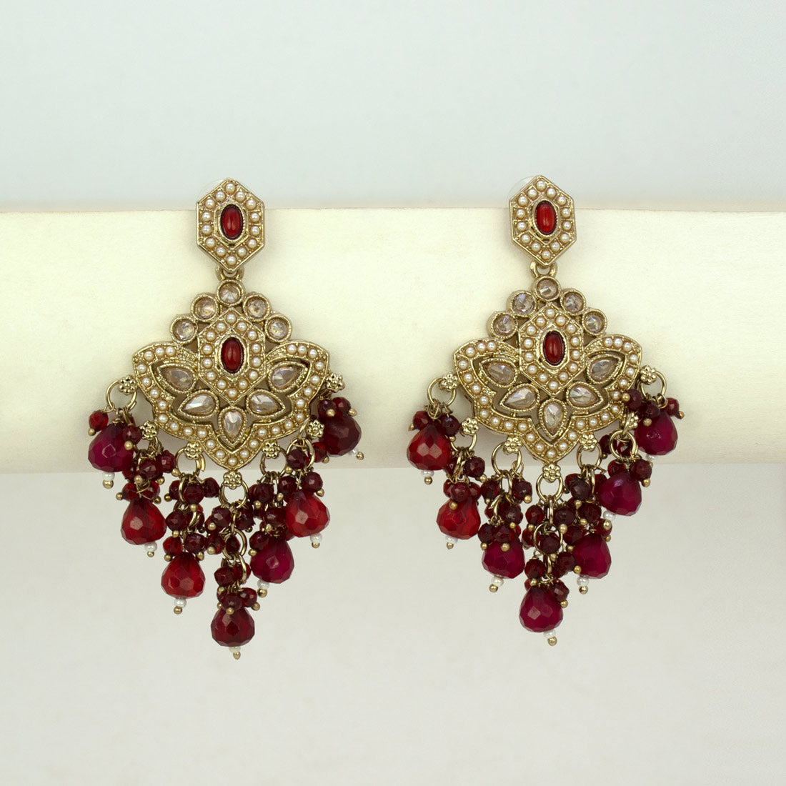 Fashion-Beaded-Dark-Red-Drop-Earrings-Wbg