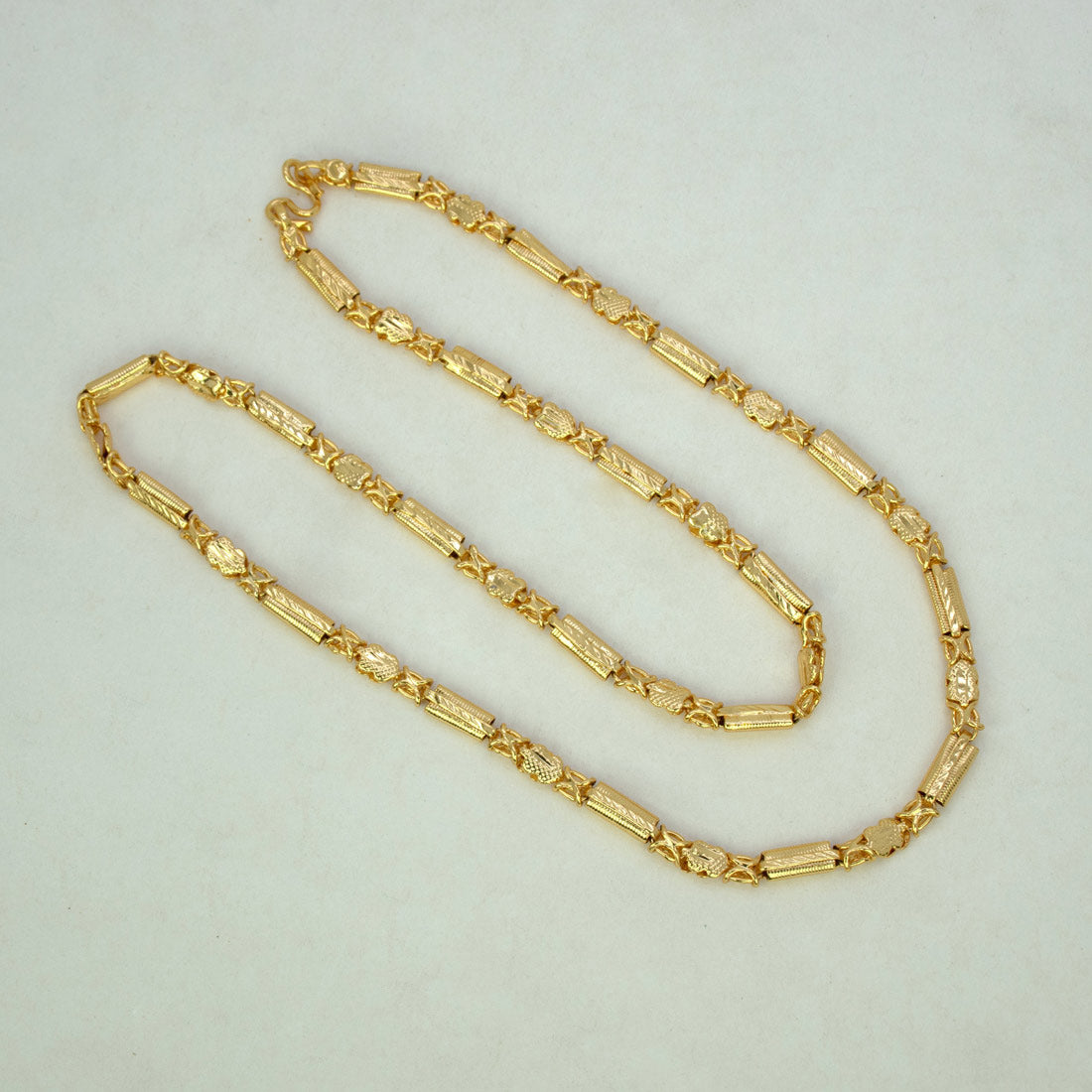 Gold-Plated-Designer-Link-Chain-Necklace-Wbg