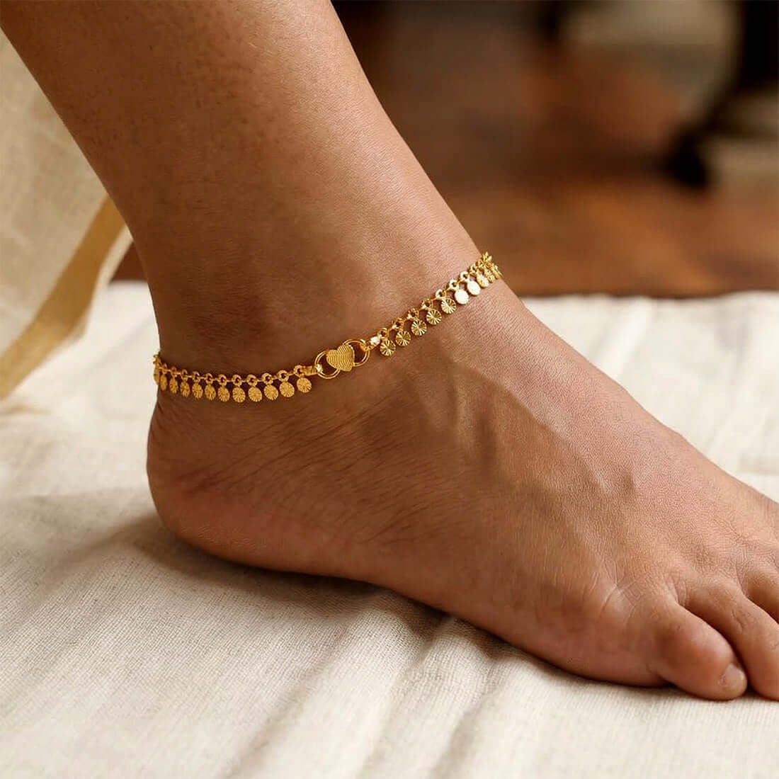 Gold-Plated Floral Disc Drop Chain Anklet