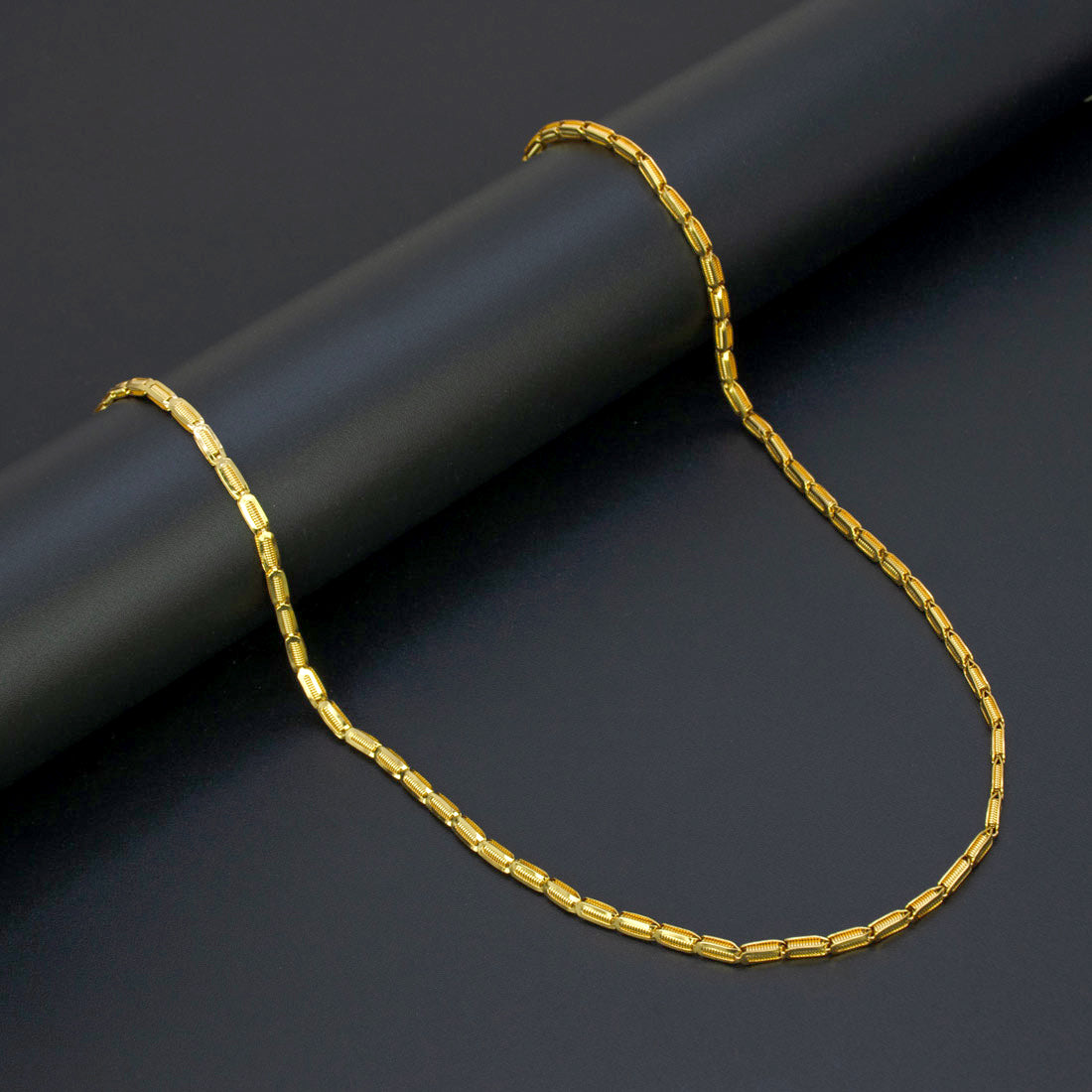 Gold-Plated-Textured-Link-Chain-Necklace