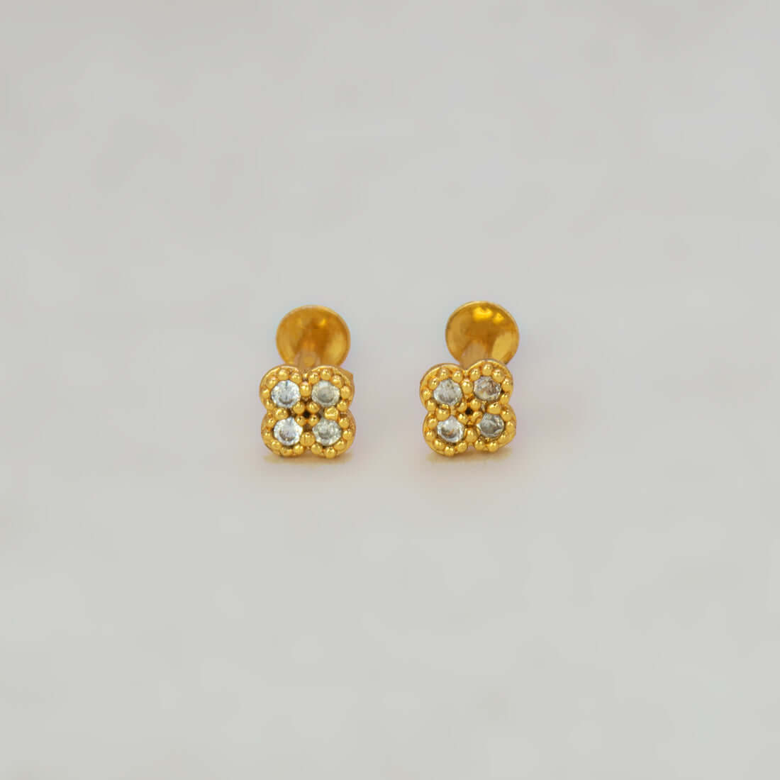 Gold-Plated Four-Petal CZ Flower Nose /Second Stud