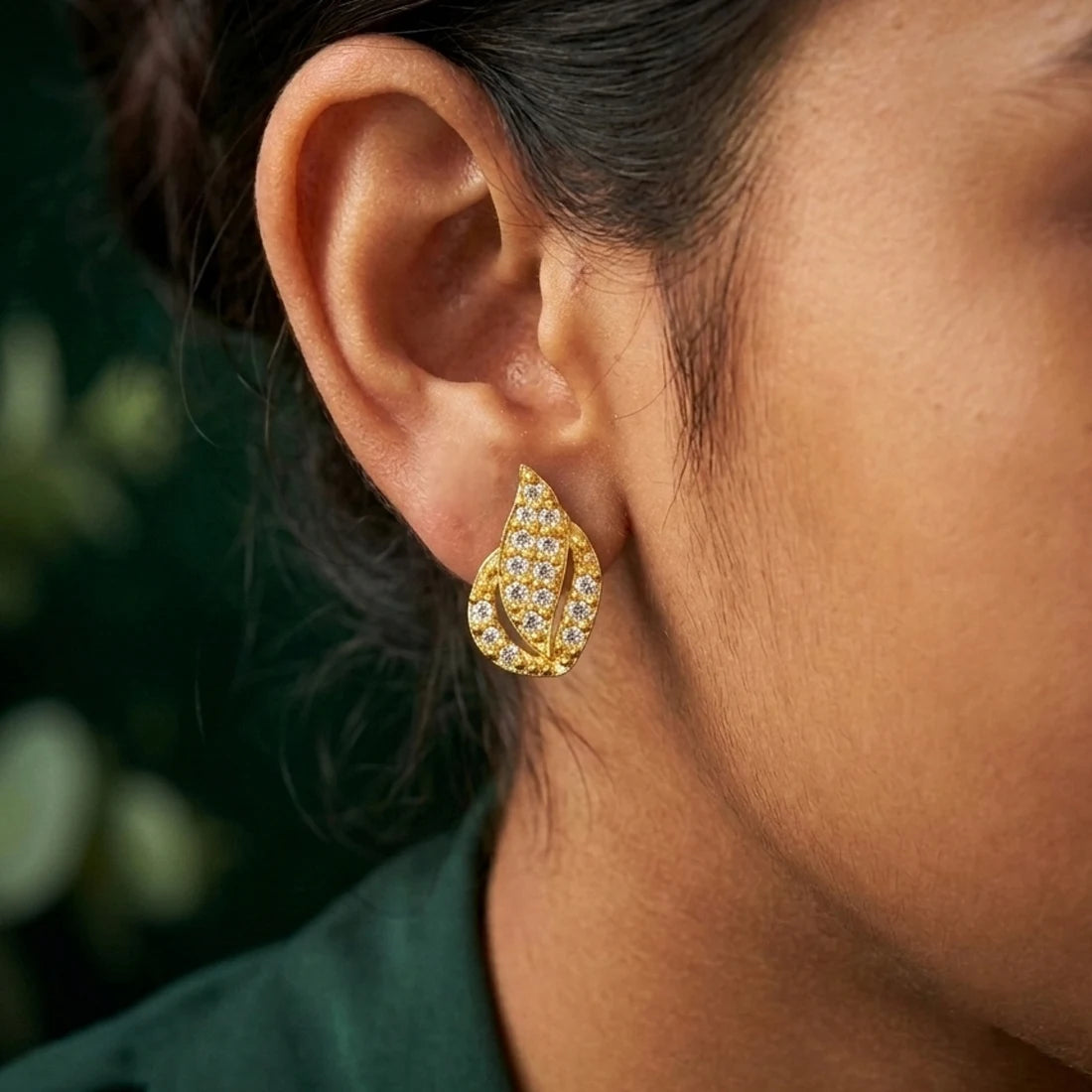 Gold Plated Leaf Model Stone Stud-AD