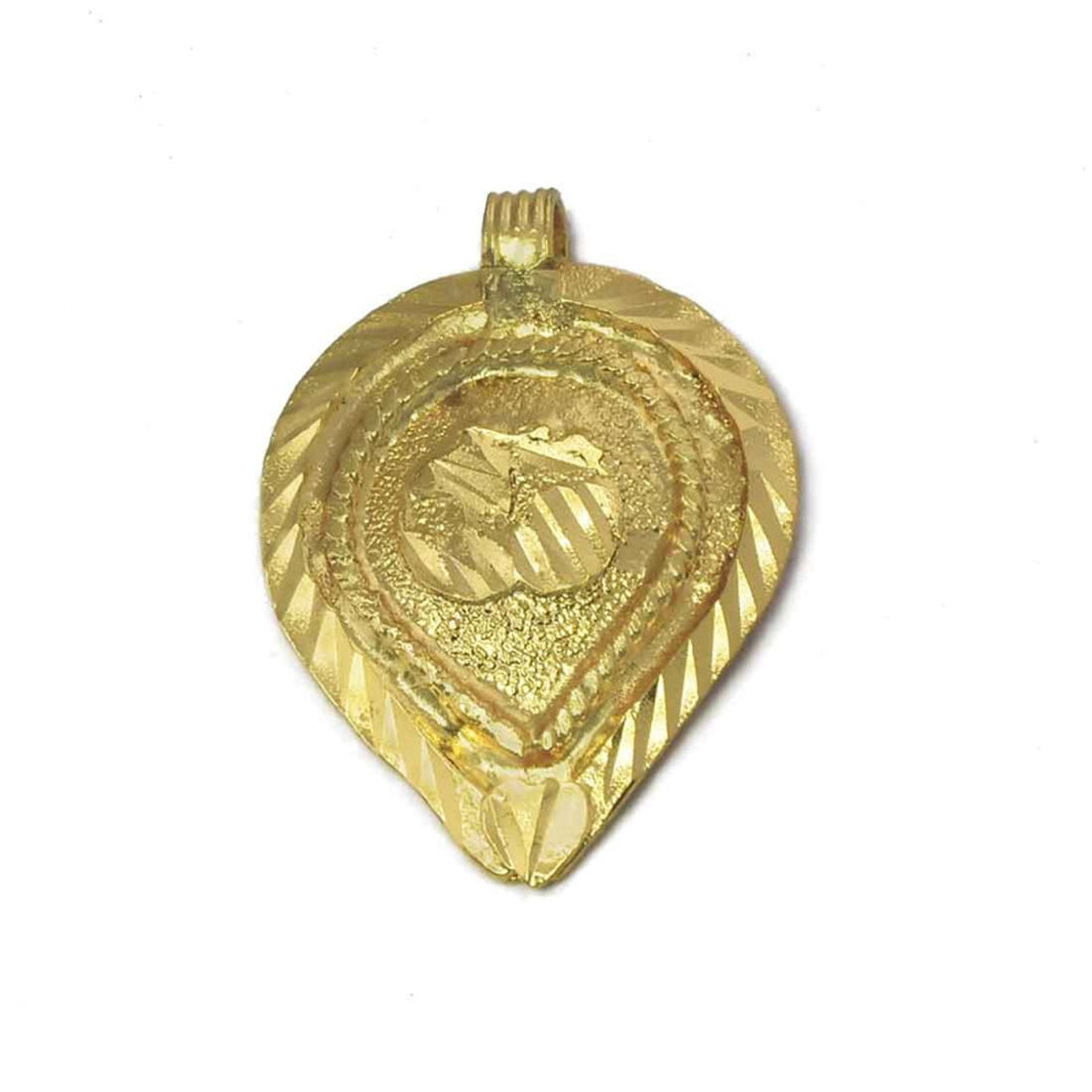 Gorgeous-traditional-om-thali-pendant-wbg