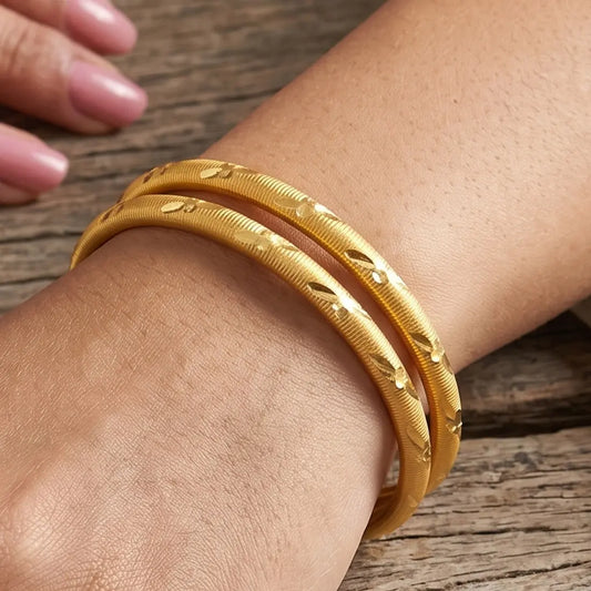 Lightweight Gold Plated Pipe Bangle Set