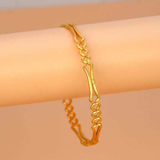 Sleek Gold-Plated Oval Design Bangle