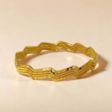 Stylish Gold Plated Zigzag Spring Design Bangle