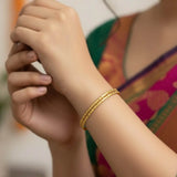 Trendy Gold-Plated Wavy Pattern Bangles