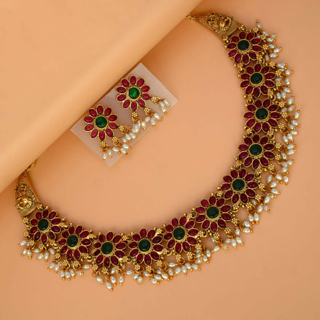 Antique Big Floral Kemp and Pearls Necklace Set - K Supreme
