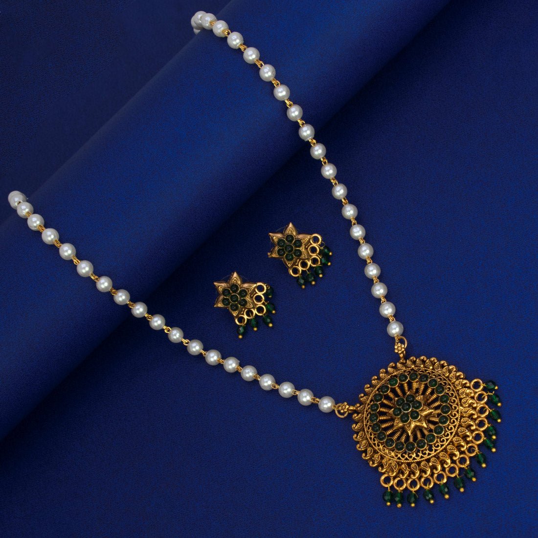 Antique Gold Plated Kemp Pendant Pearl Necklace Set - K Supreme