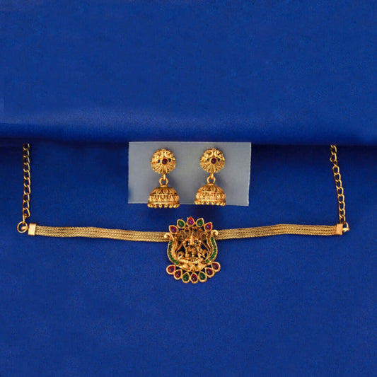 antique-gold-plated-lakshmi-kemp-necklace-set