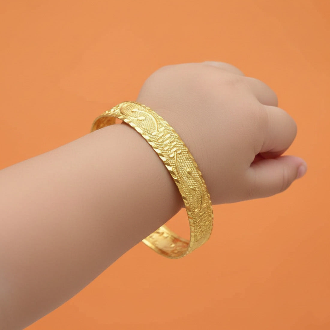 designer-gold-plated-kids-broad-bangle