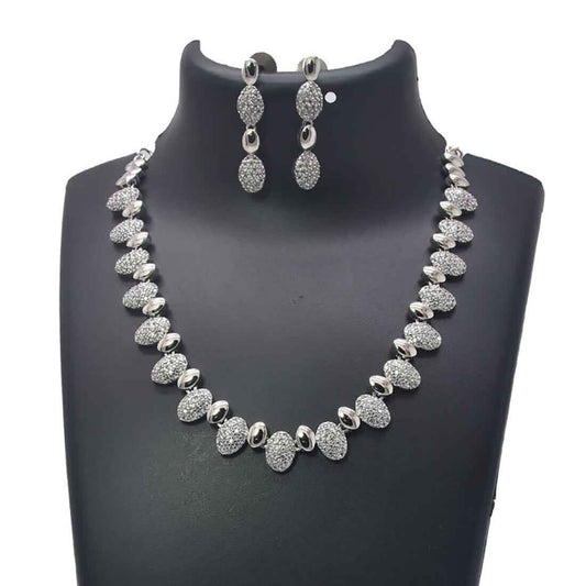 Elegant Simple Oval Shape Zircon Necklace Set - K Supreme