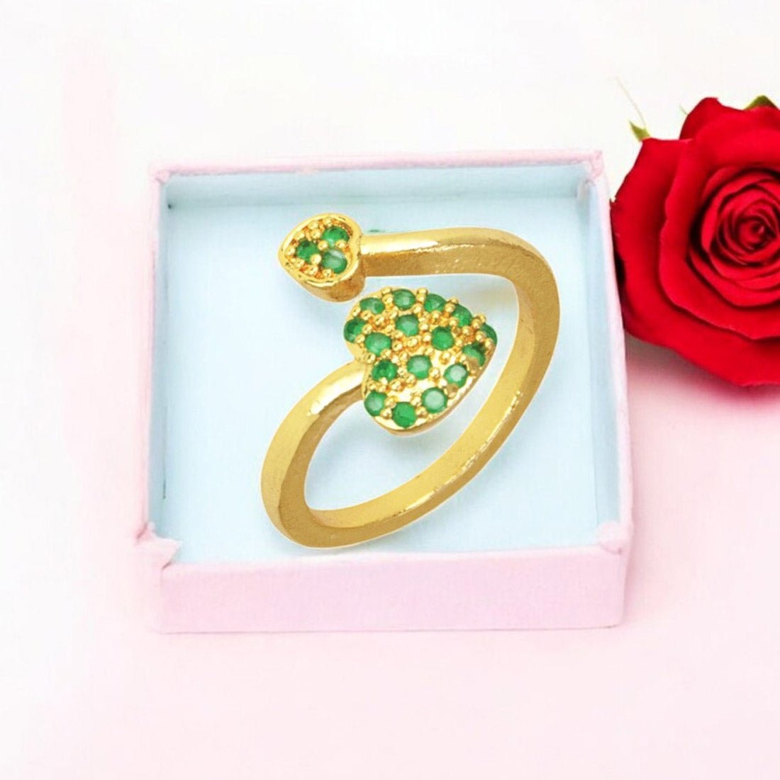 Gorgeous Gold Plated Emerald Heart Finger Ring - KSupreme