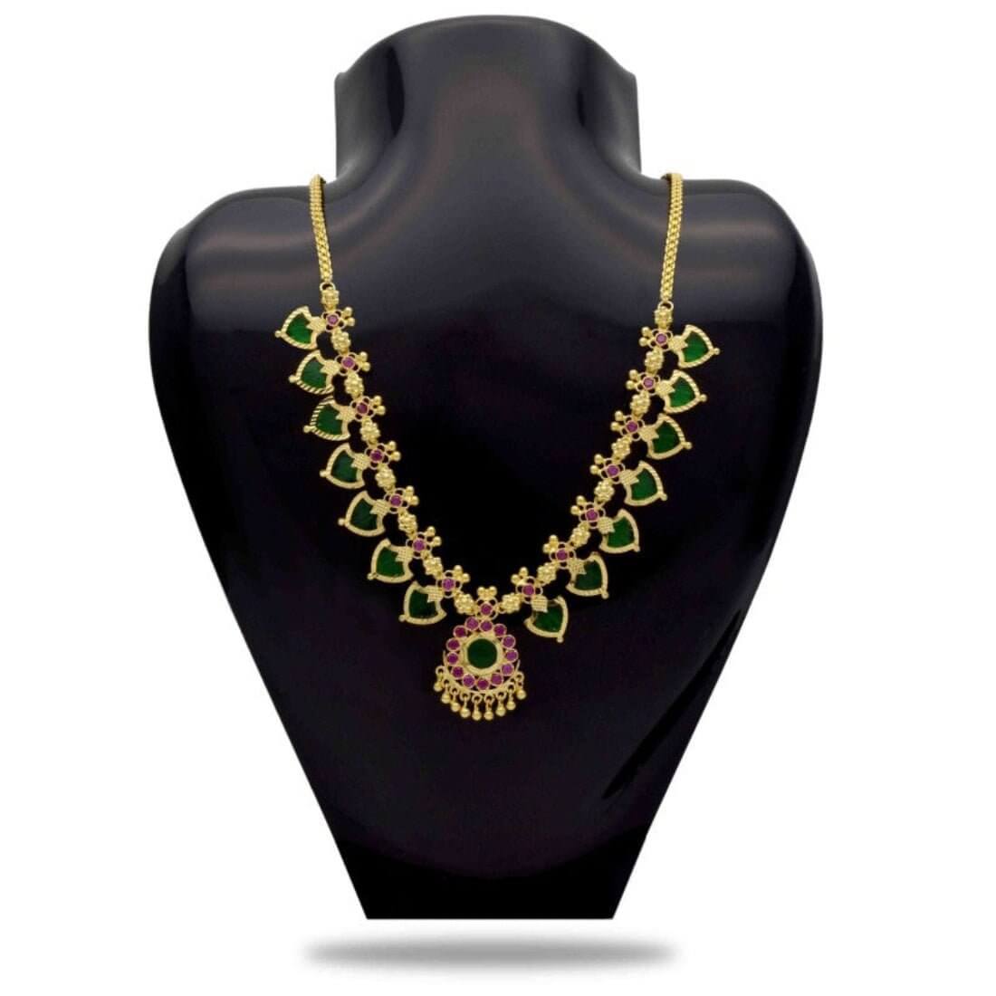 Kerala Gold Plated Palakka Necklace - 7 Stones - Green - K Supreme