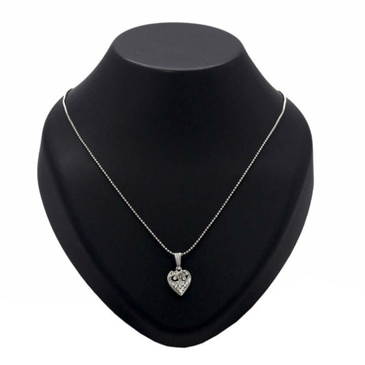 Silver-polished-white-stone-heart-pendant-with-ball-chain