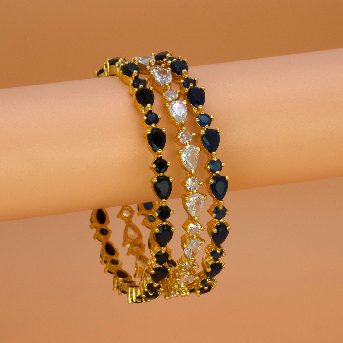 Sparkling Gold Plated Oval and Round Stone Bangle - KSupreme